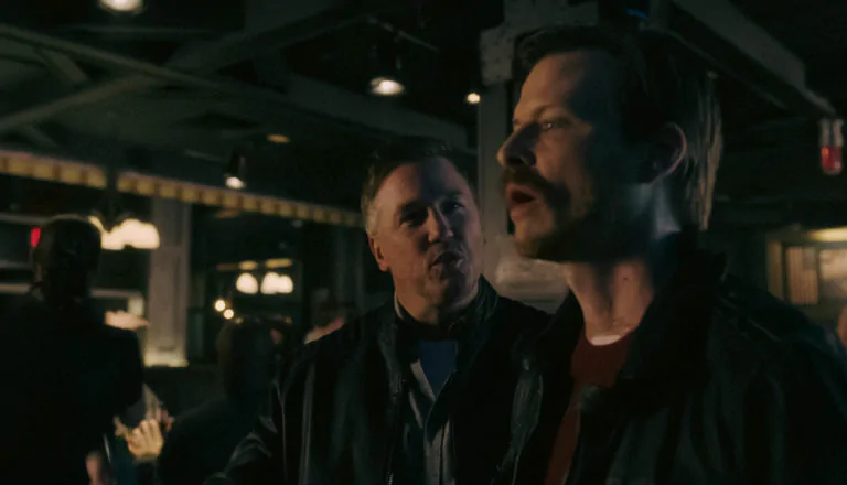 Момент из 8 серии 1 сезона