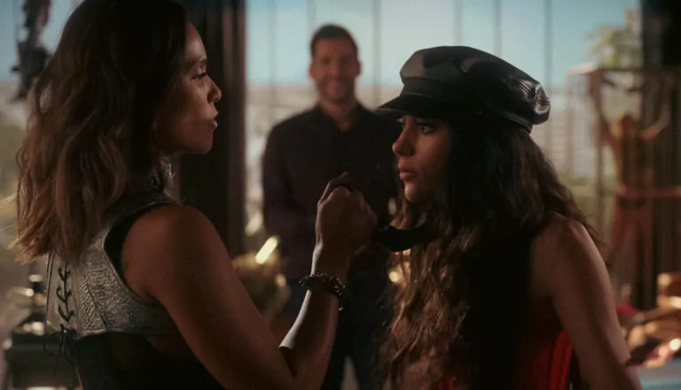 Момент из 6 серии 4 сезона