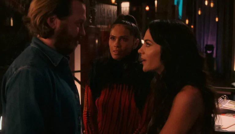 Момент из 7 серии 6 сезона